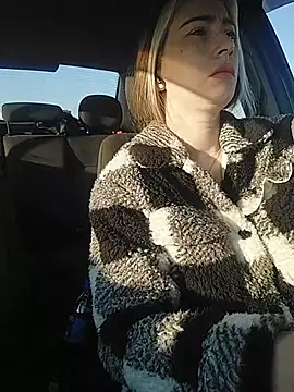 Reina Cummings online show from February 2026 06:13:01 AM