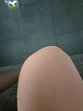 starvingo2002 online show from November 2025 03:37:02 AM