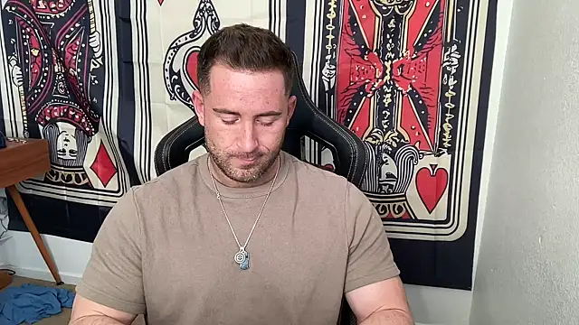 brettmycles28 online show from December 2025 07:21:02 PM