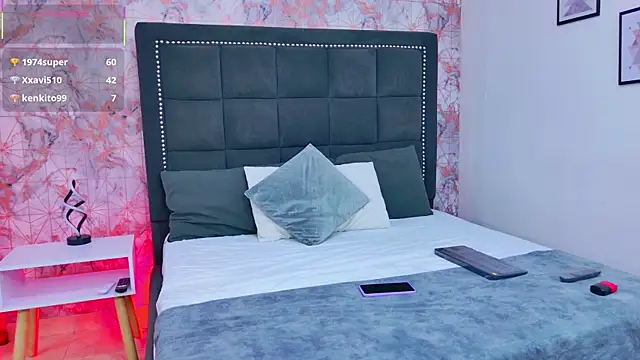 Snapshot of Angelique_Angell chatting on September 2025 06:12:02 PM Angelique Angell online show from September 2025 06:12:02 PM