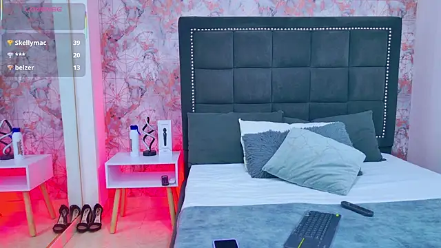 Snapshot of Angelique_Angell chatting on October 2025 07:44:02 PM Angelique Angell online show from October 2025 07:44:02 PM