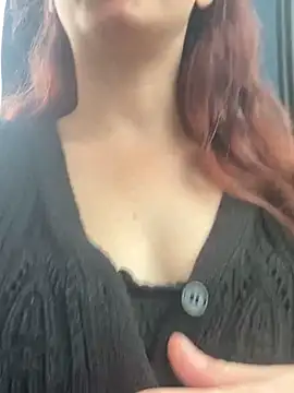 Snapshot of raen001 chatting on September 2025 08:14:01 AM raen001 online show from September 2025 08:14:01 AM