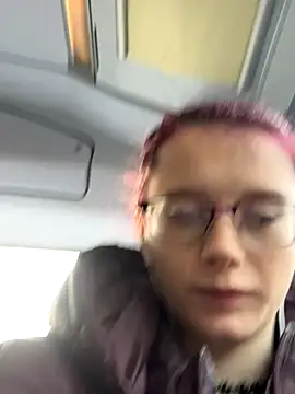 raen001 online show from December 2025 09:29:02 AM