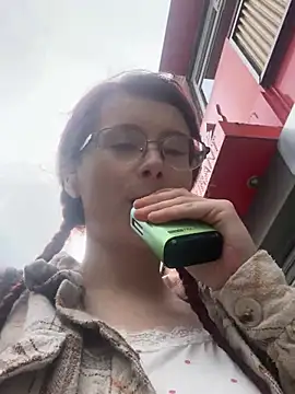 raen001 online show from April 2026 09:05:01 AM