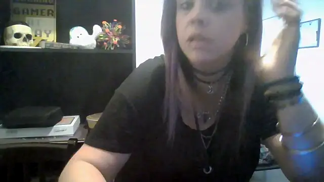 TWiSTYTheTwizted online show from June 2026 04:02:01 PM