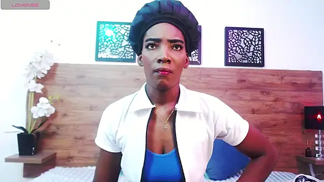 Snapshot of AlexandraCambell chatting on February 2026 08:57:02 PM AlexandraCambell online show from February 2026 08:57:02 PM