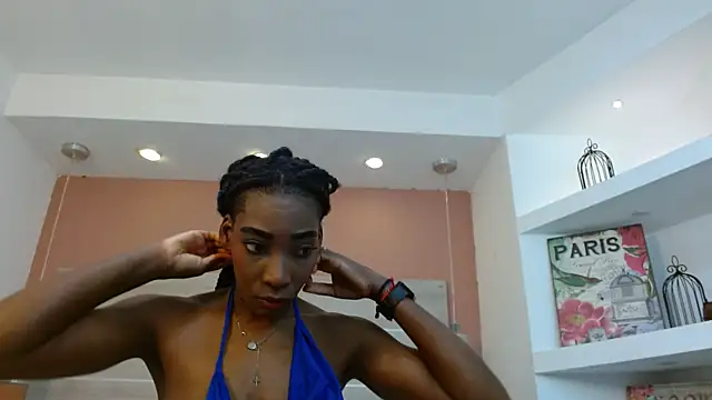 Snapshot of AlexandraCambell chatting on May 2026 07:40:02 PM AlexandraCambell online show from May 2026 07:40:02 PM