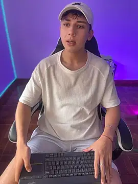 Casper   kyy online show from December 2025 05:51:02 PM