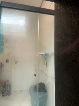 isashawty online show from February 2026 01:22:01 PM