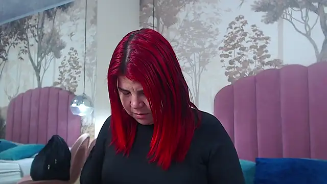 Snapshot of CorineRay chatting on November 2025 07:32:02 PM CorineRay online show from November 2025 07:32:02 PM