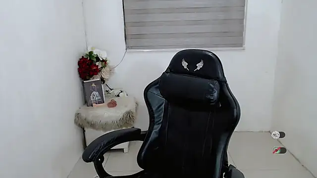 NaughtyBelle online show from September 2025 03:11:01 PM