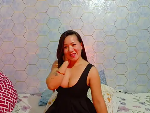 cherrymoves online show from February 2026 01:13:02 AM