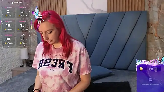 angel  red  online show from December 2025 03:34:02 AM