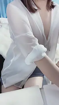 xiaoyang222 online show from November 2025 07:11:02 AM