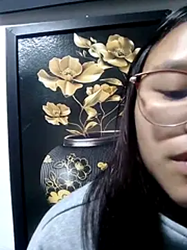 SofieLove 01 online show from December 2025 08:33:01 AM