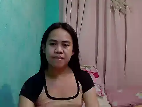 Snapshot of exoticpinay_dolly chatting on December 2025 04:20:02 AM exoticpinay dolly online show from December 2025 04:20:02 AM