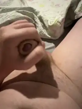 Snapshot of anonimo7762 chatting on April 2026 12:33:01 AM anonimo7762 online show from April 2026 12:33:01 AM