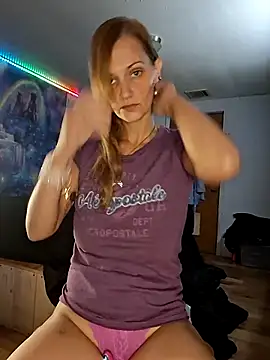 PeachyAriel online show from June 2026 02:07:01 PM