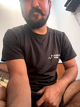 Snapshot of milf_banger121 chatting on October 2025 06:10:01 AM milf banger121 online show from October 2025 06:10:01 AM