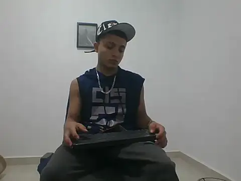 yissus 20  online show from November 2025 04:35:01 AM