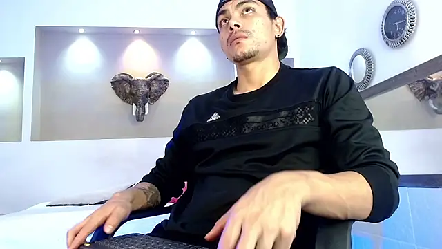 Tommy kurtt online show from November 2025 10:28:02 AM