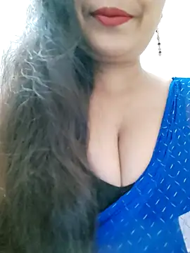 Sofia-ex online show from October 2025 07:43:01 AM