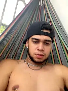 Snapshot of enzo_vittale03_ chatting on September 2025 07:15:02 PM enzo vittale03 online show from September 2025 07:15:02 PM