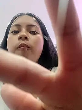 LilyCutee  online show from October 2025 07:12:02 PM