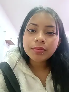 LilyCutee  online show from October 2025 07:25:02 PM