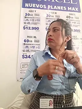 Snapshot of PAULA20- chatting on November 2025 01:54:02 PM PAULA20- online show from November 2025 01:54:02 PM