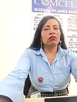 Snapshot of PAULA20- chatting on November 2025 01:44:01 PM PAULA20- online show from November 2025 01:44:01 PM