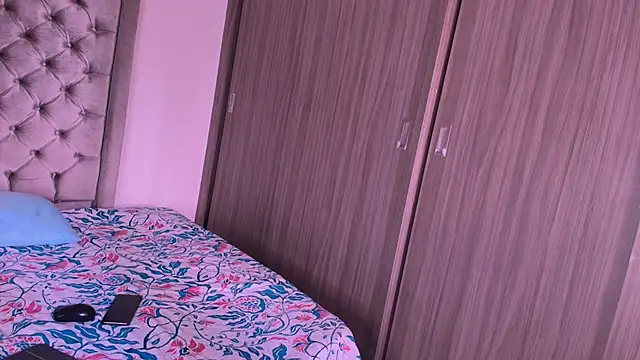 dreamsussi online show from January 2026 06:57:02 PM