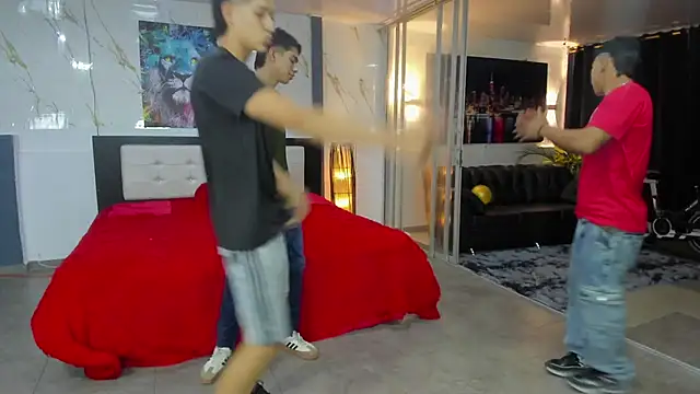 Bisexlifehot   online show from March 2026 11:10:02 PM