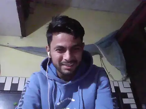 ursdreamperson online show from December 2025 02:10:02 AM