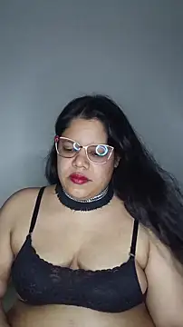 Maymoonx online show from May 2026 04:41:02 AM