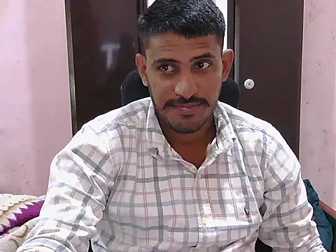 krishjaat43 online show from February 2026 05:33:02 AM