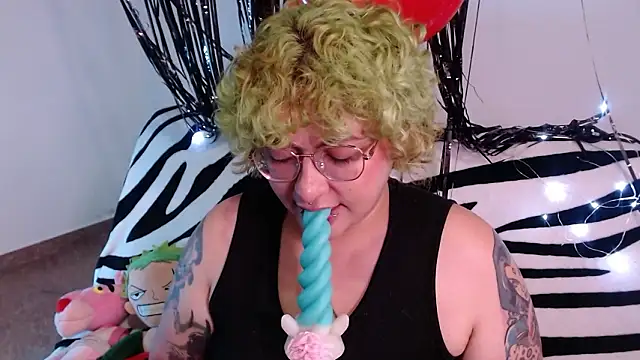 XxGreenGoodxX online show from February 2026 09:54:01 PM