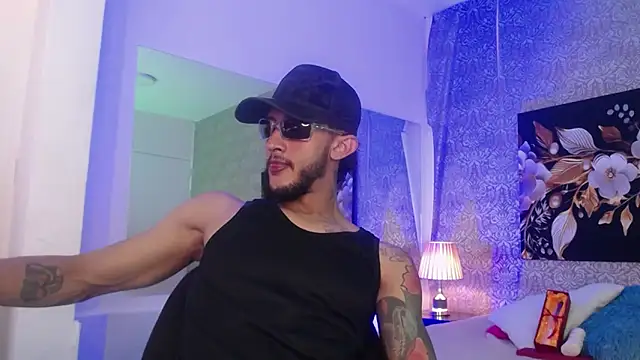 Snapshot of jonas_conor chatting on December 2025 07:42:02 PM jonas conor online show from December 2025 07:42:02 PM