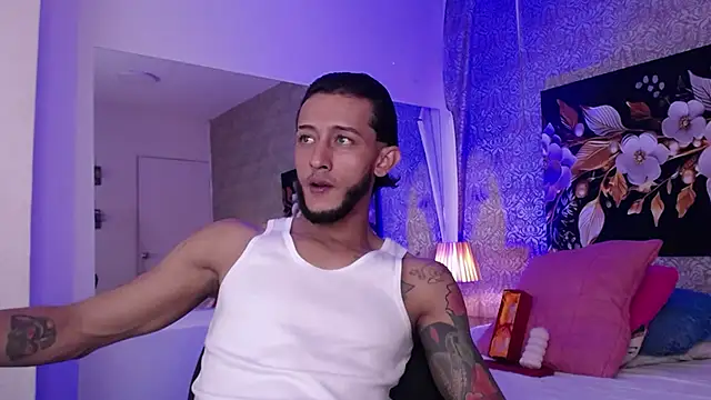 Snapshot of jonas_conor chatting on January 2026 07:39:01 PM jonas conor online show from January 2026 07:39:01 PM