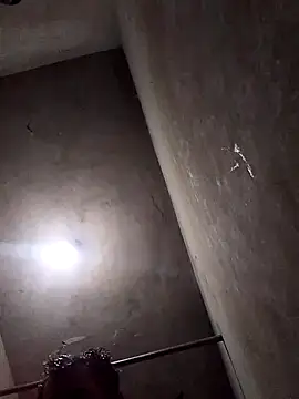 Lujor online show from April 2026 12:32:01 AM