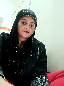 Snapshot of Chhaya_hot chatting on November 2025 06:39:01 PM Chhaya hot online show from November 2025 06:39:01 PM