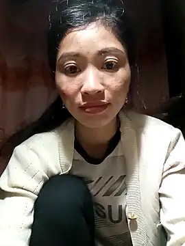 Snapshot of Phuongphuongg chatting on September 2025 02:11:01 PM Phuongphuongg online show from September 2025 02:11:01 PM