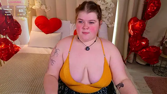 Mia Ray online show from February 2026 05:39:02 PM