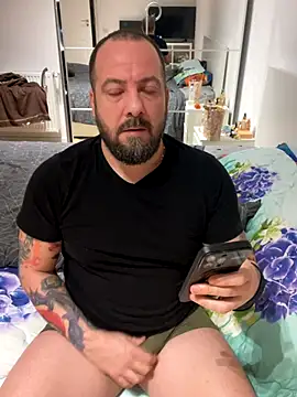 DavidMaros online show from December 2025 06:54:02 AM