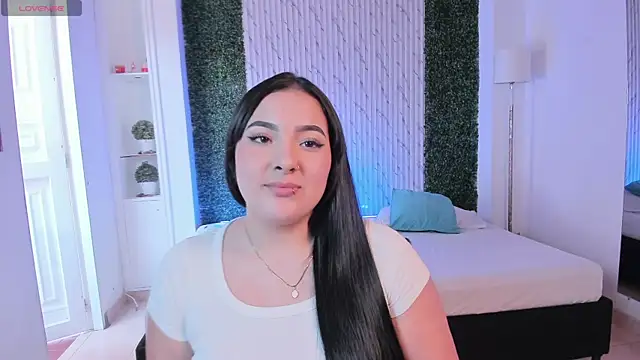 sofiacaramel online show from November 2025 04:29:01 PM