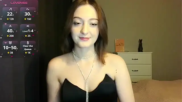 white liillyy online show from April 2026 09:13:01 PM