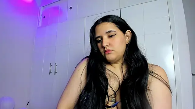 OnlyCurvySofi online show from October 2025 12:44:02 AM