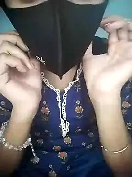 Snapshot of Sexey-Puja chatting on September 2025 09:25:02 AM Sexey-Puja online show from September 2025 09:25:02 AM