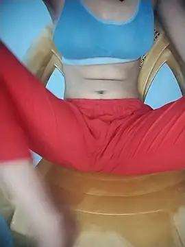 Snapshot of Sexey-Puja chatting on October 2025 03:24:02 AM Sexey-Puja online show from October 2025 03:24:02 AM