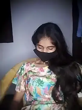 Snapshot of Sexey-Puja chatting on October 2025 04:44:02 AM Sexey-Puja online show from October 2025 04:44:02 AM